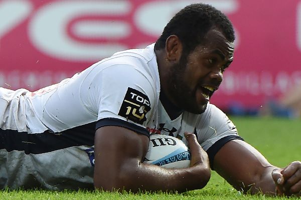 Peceli Yato sera titulaire à la place de Judicaël Cancoriet dimanche 17 décembre pour le match retour face aux Saracens.