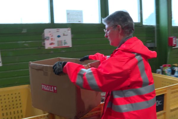 Vivractif accompagne des personnes en difficultés sociales ou professionnelles, comme Françoise avant de prendre sa retraite.