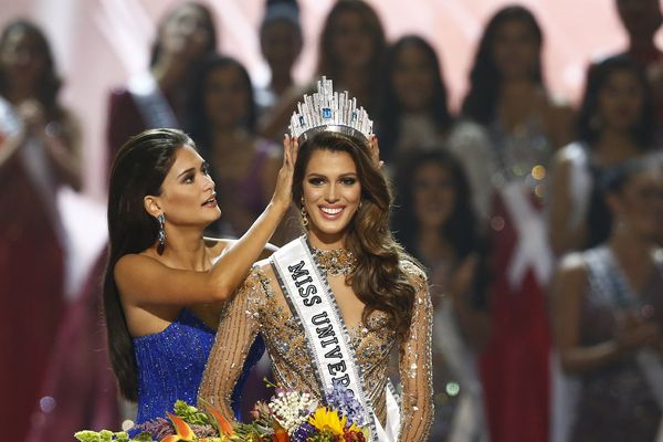 Iris Mittenaere au concours de Miss Univers