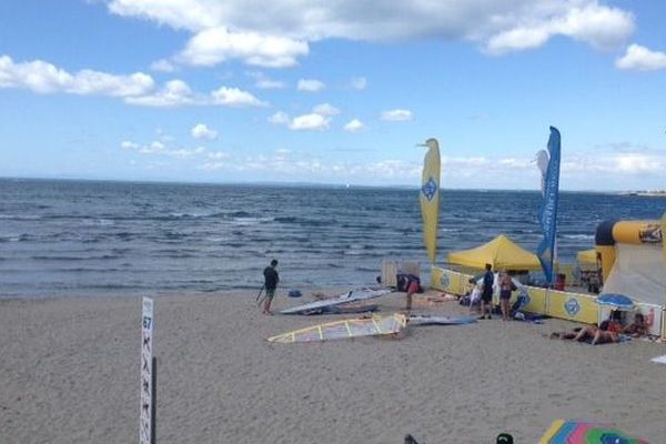 La plage Richelieu d'où le véliplanchiste expérimenté est parti.