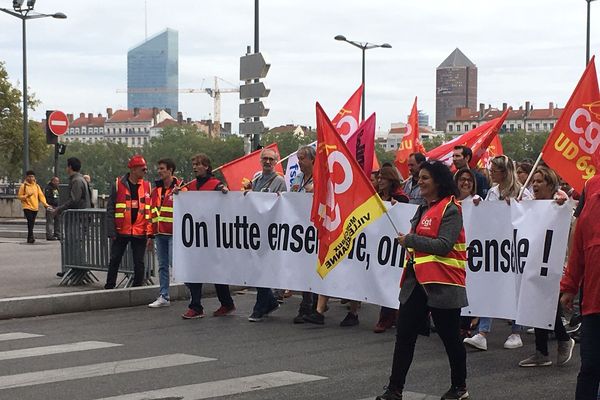 A Lyon, on défile contre la réforme des retraites...