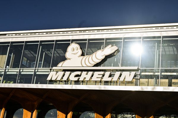 Le dialogue social est rompu chez Michelin : les syndicats refusent de participer aux réunions avec la direction.