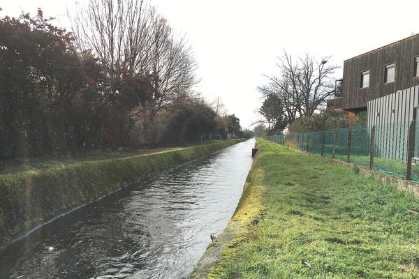 La voie verte du canal Saint Martory doit relier Villeneuve-Tolosane, Cugnaux au lac de la Ramée sur les communes de Tournefeuille et Toulouse.