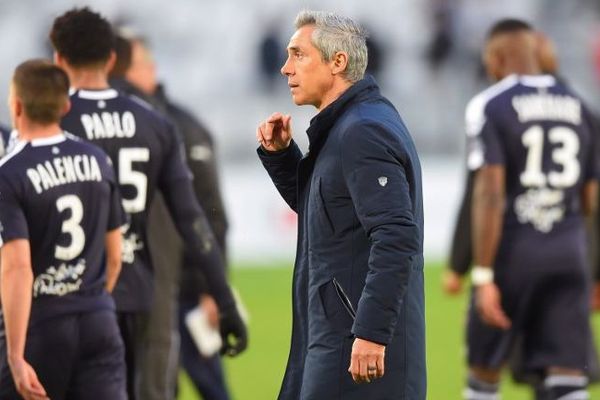 Le  nouveau coach des Girondins,  Paulo Sousa, à l'a fin du match entre sa formation et le Stade Rennais. le 17 mars au Matmut Atlantique à Bordeaux. 