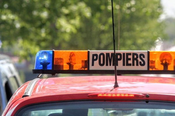 Les pompiers sont intervenus ce samedi matin dans la Sambre, à Maubeuge.