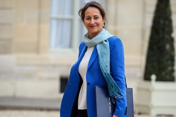 Ségolène Royal au premier conseil des ministres du gouvernement Valls le 4 avril 2014