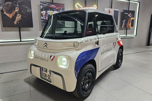 Cet Ami Citroën sera seulement exposée pour le Festival des véhicules de police