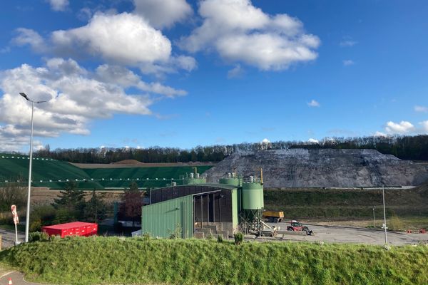 Le site d’enfouissement des déchets Seraf classé Seveso à Tourville la Rivière, près de Rouen.