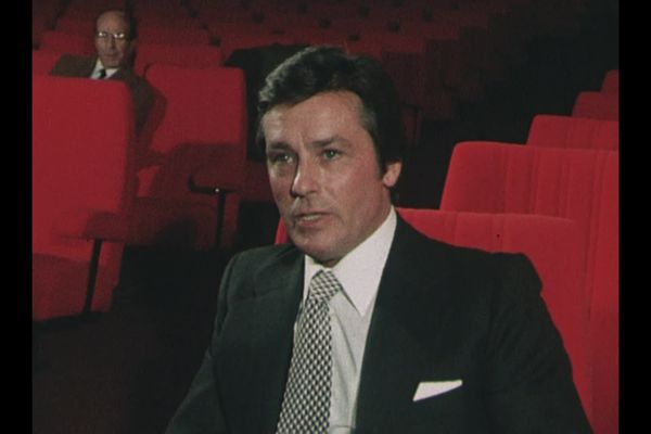 Alain Delon avait participé à l'inauguration du cinéma Le Concorde à Bourges en 1980.