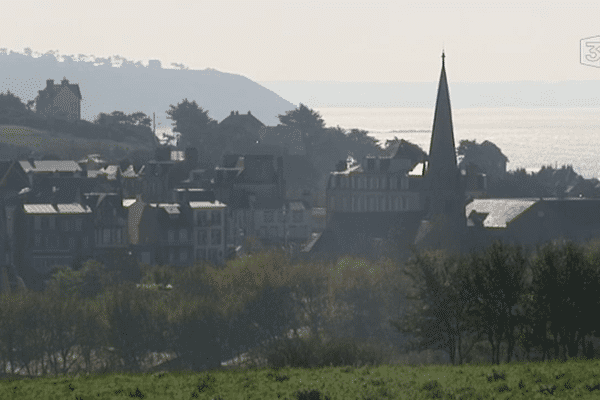 La commune de Saint-Pair-sur-Mer, dans la Manche