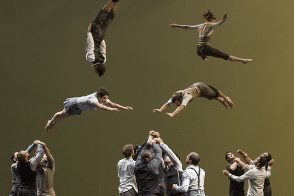 Xy Les Acrobates Volants De Retour A Lyon