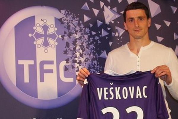 Veskovac a rejoint le TFC