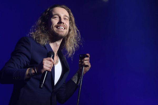 Julien Doré sera seul sur la scène de la Bourse du Travail à Lyon le vendredi 20 avril 2018.