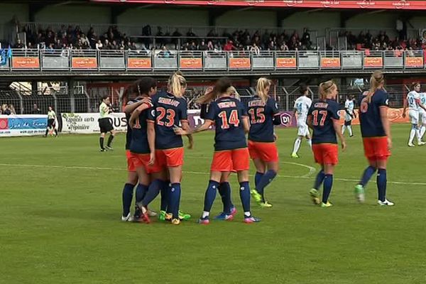 Les filles de Montpellier se sont largement imposées 5 à 0 face à l'OM lors de la 18ème journée de division 1 en foot féminin - 1er avril 2017