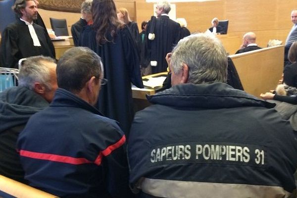 Trois pompiers sont poursuivis pour diffamation par Pierre Izard, le président du conseil général de Haute-Garonne.