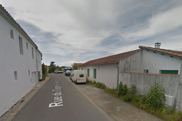 La rue du Corps de Garde à La Couarde-sur-Mer