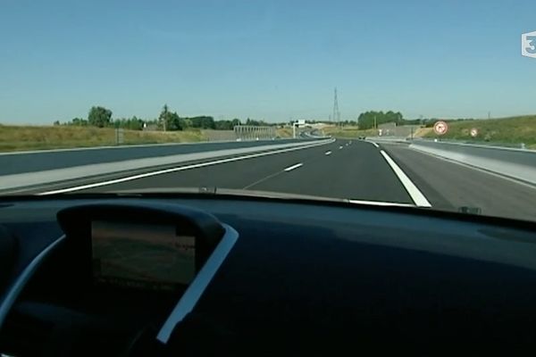 les trois premiers kilomètres de la rocade briochine ont été mis en service ce lundi 23 juillet 2012. 