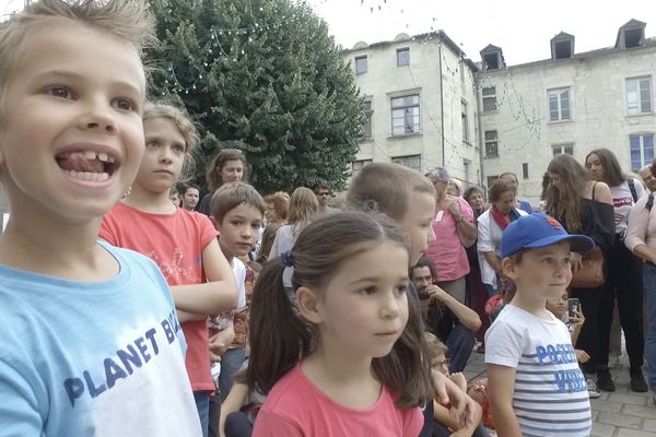 Depuis des années, Mimos à Périgueux est le festival des arts du geste de référence