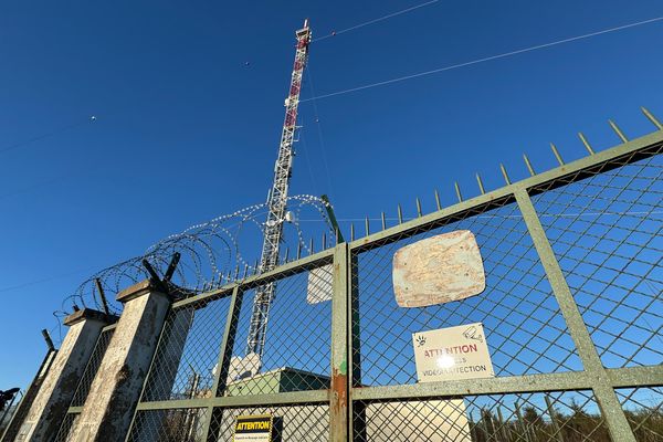 Incendie d'un pylône de télécommunications le 30 décembre 2024 près de Mâcon