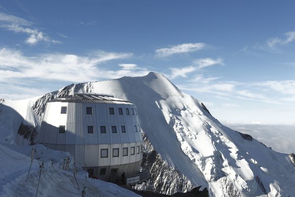 Un rapport sur les équipements et refuges du Mont Blanc a été présenté par l'inspection générale de l'environnement et du développement durable.