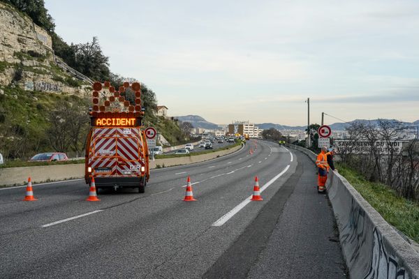 Image d'illustration
Selon la préfecture du Var, un enfant et le conducteur d'un minibus seraient décédés lors d'un accident de la route en Slovénie
