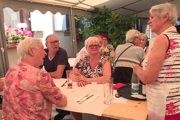 Evelyne et André Muhl ouvrent leur restaurant éphémère "Le Cerf" à Bietlenheim tous les trois ans, durant une semaine