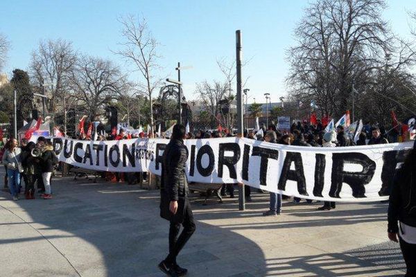 "Education restons prioritaires" le ton est donné pour la nouvelle manifestation pour le maintien des ZEP à Marseille