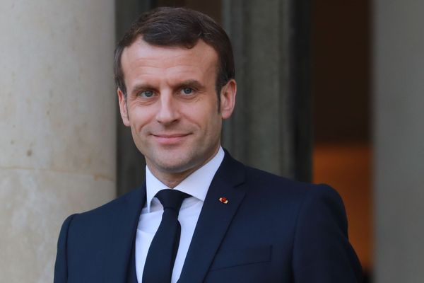 Emmanuel Macron devant le palais de l'Elysée le 29 janvier 2020.