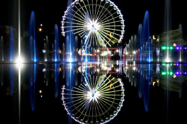 La grande roue sur la promenade du Paillon