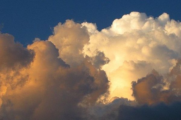 Entre soleil et nuages en fin de journée