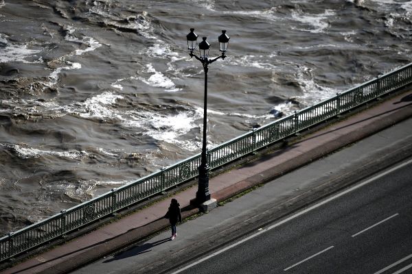 Les berges de la Garonne ont été interdites au public à Toulouse. Illustration.