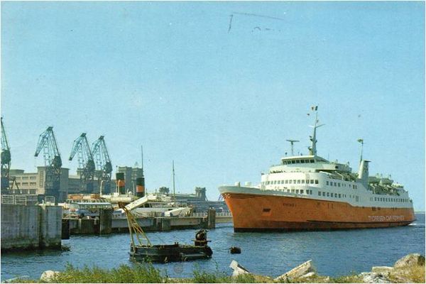 L'arrivée du Viking 1 au port de Cherbourg dans les années 60