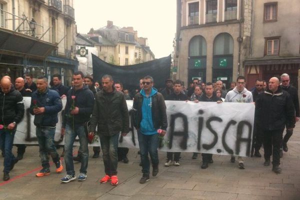 La marche silencieuse partie de la Place des Lices