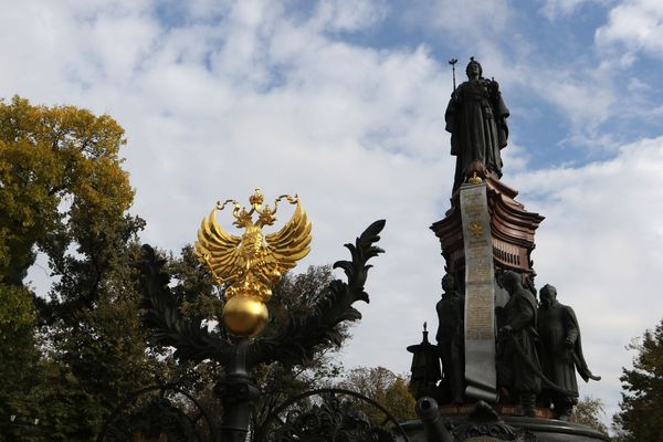 Le monument de la Grande Catherine à Krasnodar (Russie).