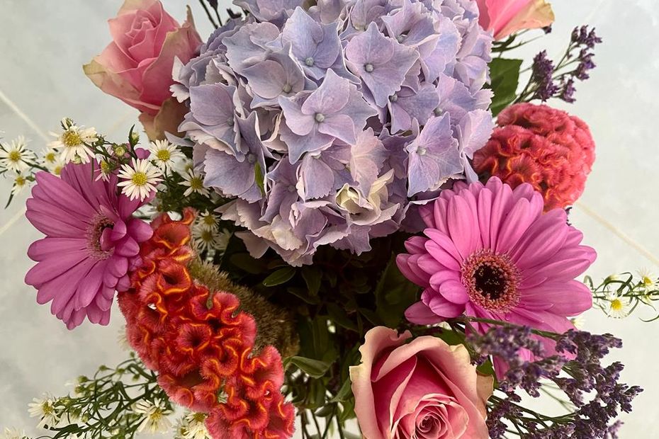 Why French Flowers are the Best Choice for Mother’s Day: An Ecological Argument by Local Florists