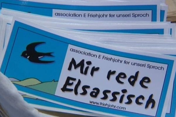 L’Office pour la Langue et la Culture d’Alsace (OLCA - Elsassisches Sprochàmt) œuvre pour une présence plus forte de l’alsacien dans tous les domaines et soutient les initiatives des associations,