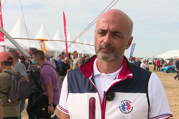 Sébastien Perrot, président de la Fédération française d'ULM à l'aérodrome Blois-Le Breuil dans le Loir-et-Cher