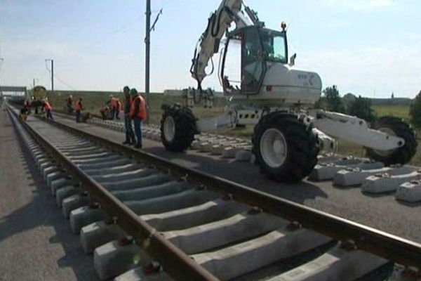 Ce premier rail mesure 400 mètres