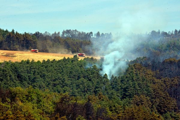 Mostuéjouls, Aveyron. Un violent incendie s'est déclaré, entraînant l'évacuation de près de 2 000 personnes en vingt-quatre heures. 9 août 2022.