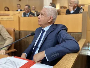 Le président de l'ADEC a présenté le rapport du le budget supplémentaire