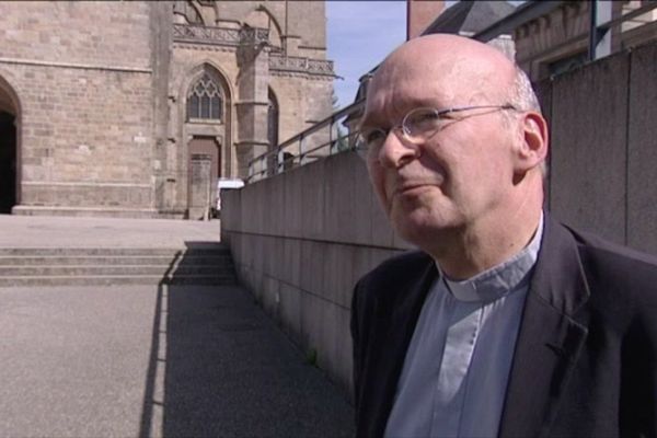 Mgr François Kalist, nouvel évêque de Clermont-Ferrand, rappelle une nouvelle fois son attachement au secret de la confession même en cas d'affaires de moeurs ayant des mineurs pour victimes.