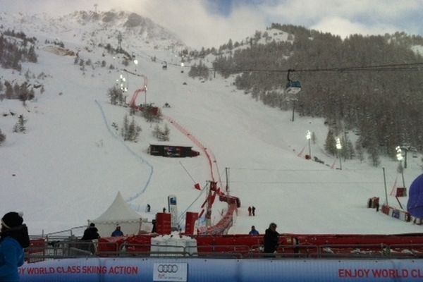 Le slalom ce matin, prêt pour la première manche après un gros travail d'enneigement. 