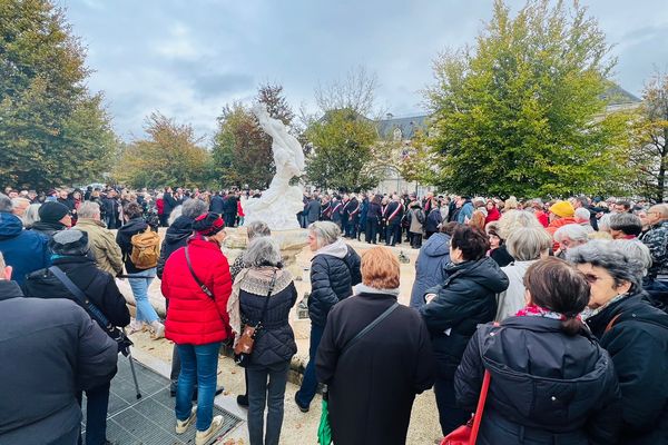 Le rassemblement contre l'antisémitisme à Troyes, le dimanche 12 novembre 2023.