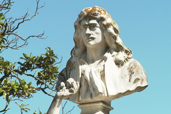 Statue Molière à Pézenas (34)