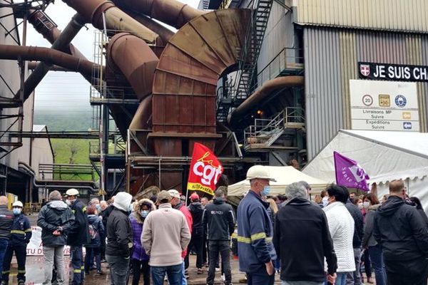 Une manifestation avait eu lieu à l'usine de Château-Feuillet, en Savoie, le 1er mai dernier, contre le plan de restructuration de Ferropem.