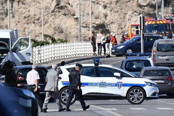 Ce lundi, sur le Vieux-Port, juste après l'arrestation du conducteur