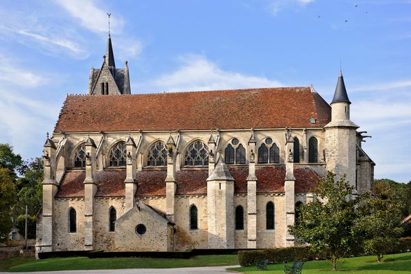 Collégiale Notre-Dame de Crécy-la-Chapelle (77) 