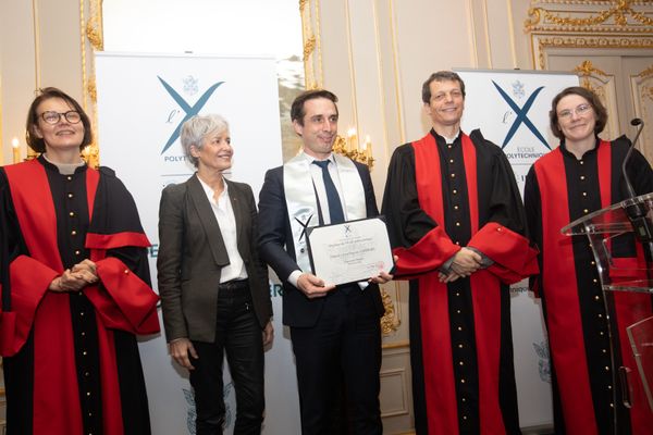 Jean Baptiste Djebbari, lors de la remise de son diplôme