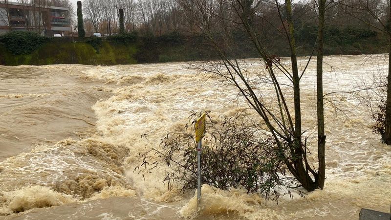 Intemperies En Ariege Et Haute Garonne Crues Inondations Des Etudiants Evacues A Toulouse