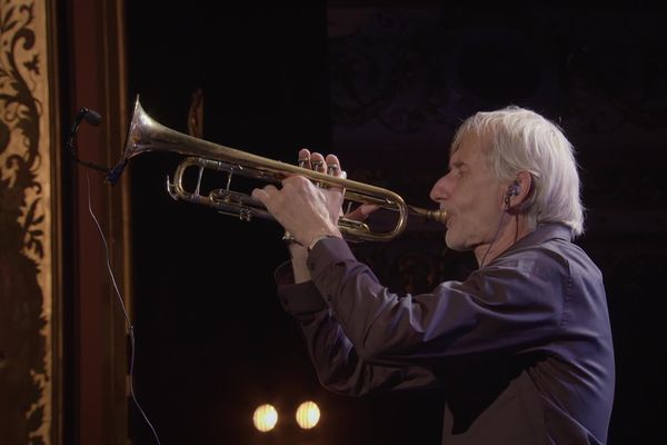 Le trompettiste Erik Truffaz pendant le Nancy Jazz Pulsasions 2023.